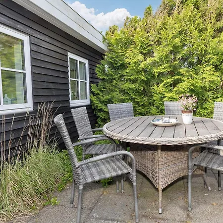 Vakantiehuis 4 Star In Logstor *